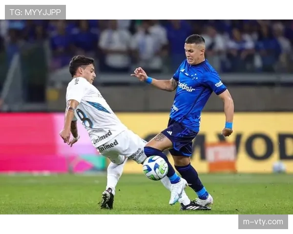 克鲁塞罗客场小胜格雷米奥,连续八轮不败稳居第三